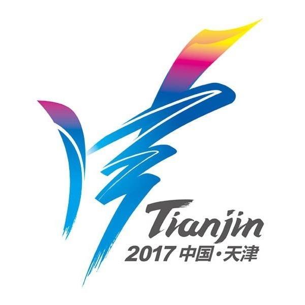 他很清楚在现实社会中，金钱至上这四个字，对很多人来说，一直是亘古不变的真理。